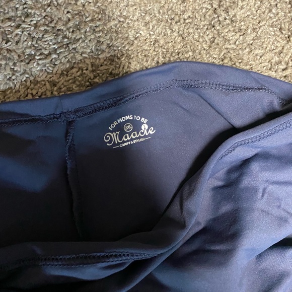 Maternity jeans - Picture 3 of 7